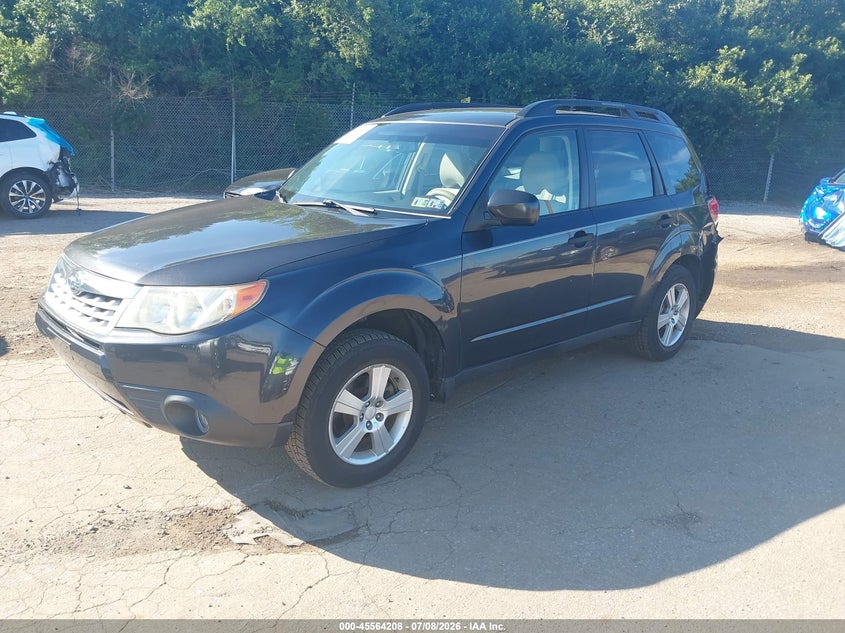 2013 Subaru Forester VIN JF2SHABC7DH438201 IAAI salvage auction — REAR END, Salvage (Pennsylvania), sold $875 on 2026-07-17 (photo 2)
