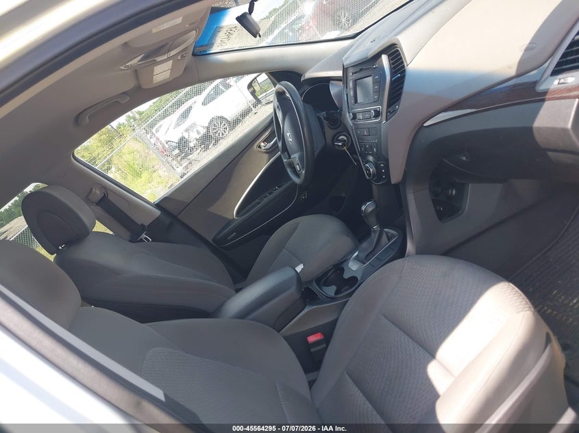 2018 Hyundai Santa fe VIN 5XYZTDLB0JG527132 IAAI salvage auction — UNKNOWN, Clear (South Carolina), sold $3,350 on 2026-07-14 (photo 5)