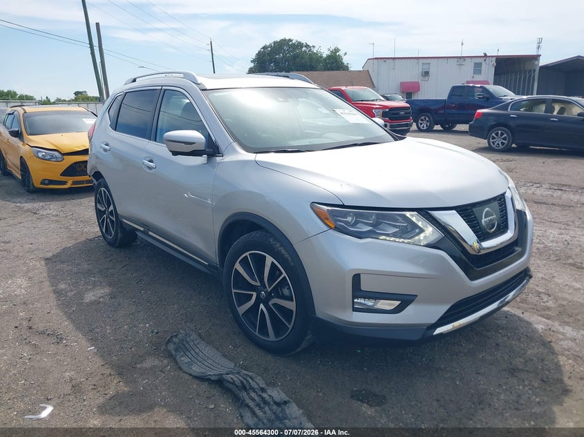2017 Nissan Rogue VIN JN8AT2MTXHW145605 IAAI salvage auction — REAR END, Rebuildable (Florida), sold $2,100 on 2026-07-28 (photo 1)