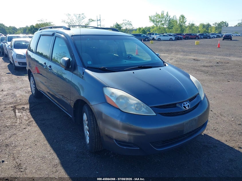 2007 Toyota Sienna VIN 5TDZK23C07S083746 IAAI salvage auction — NORMAL WEAR, Clear (New York), sold $2,200 on 2026-07-14 (photo 6)