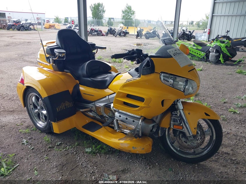 2010 Honda Gl1800 VIN 1HFSC47L7AA901875 — IAAI salvage auction photo