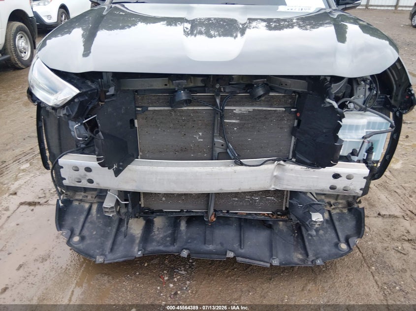 2023 Toyota Highlander VIN 5TDKDRBH8PS509443 IAAI salvage auction — FRONT END, Salvage (Tennessee), sold $16,100 on 2026-07-29 (photo 6)