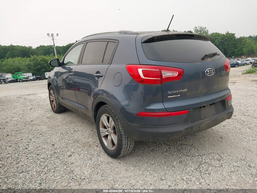 2012 Kia Sportage VIN KNDPB3A21C7263328 IAAI salvage auction — NORMAL WEAR, Clear (Massachusetts), sold $50 on 2026-07-21 (photo 3)