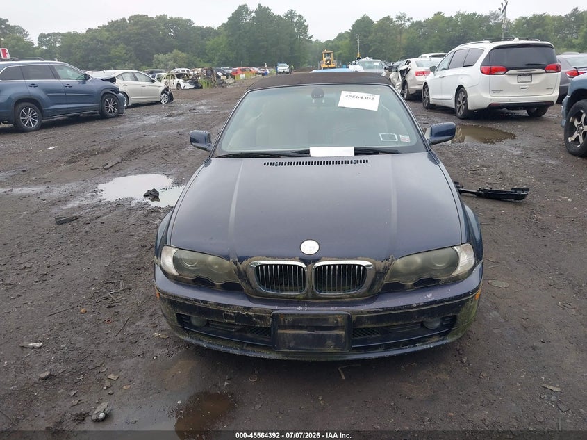 2003 BMW 3 series VIN WBABS33433PG92530 IAAI salvage auction — NORMAL WEAR, Clear (New York), sold $950 on 2026-07-14 (photo 6)