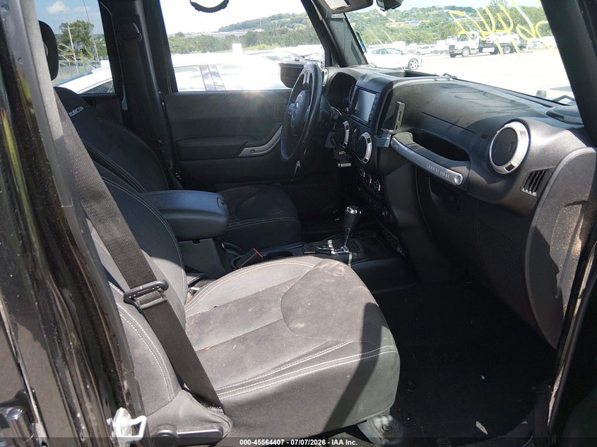 2018 Jeep Wrangler / VIN 1C4HJWFG8JL915718 IAAI salvage auction — FRONT END, Salvage (Missouri), sold $9,900 on 2026-08-23 (photo 5)