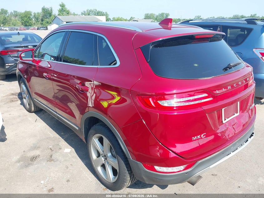 2015 Lincoln Mkc VIN 5LMCJ2A90FUJ10933 IAAI salvage auction — REAR END, Salvage Title, sold $1,550 on 2026-07-19 (photo 3)