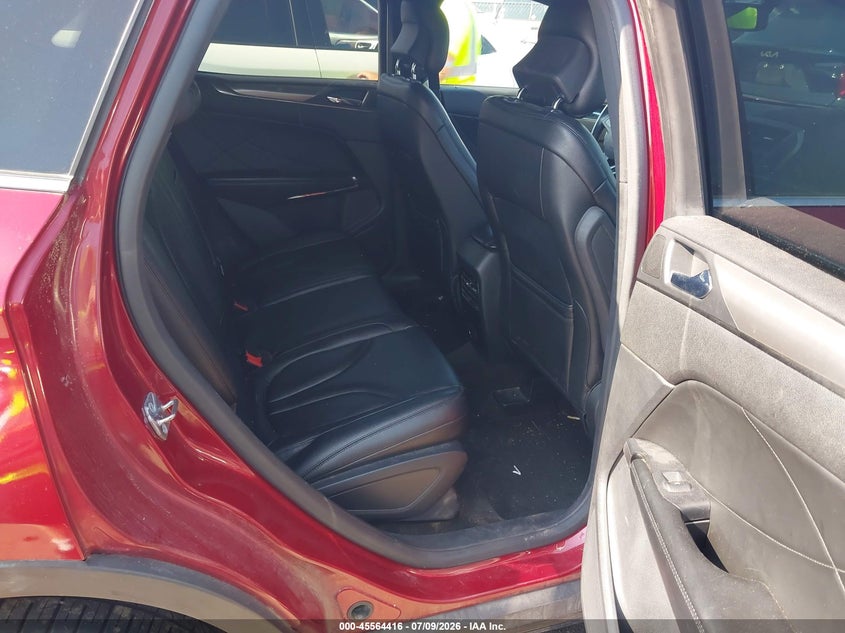 2015 Lincoln Mkc VIN 5LMCJ2A90FUJ10933 IAAI salvage auction — REAR END, Salvage Title, sold $1,550 on 2026-07-19 (photo 8)