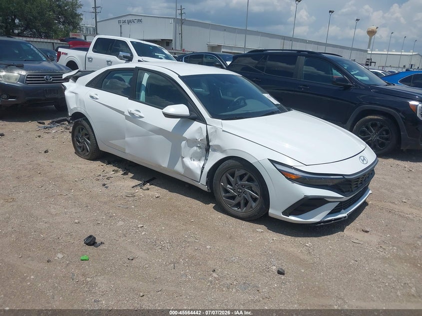 2024 Hyundai Elantra VIN KMHLM4DG9RU768819 IAAI salvage auction — REAR END, Certificate Of Destruction (Florida), sold $25 on 2026-07-23 (photo 1)