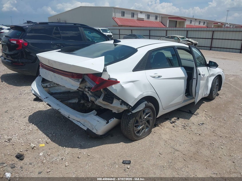 2024 Hyundai Elantra VIN KMHLM4DG9RU768819 IAAI salvage auction — REAR END, Certificate Of Destruction (Florida), sold $25 on 2026-07-23 (photo 4)