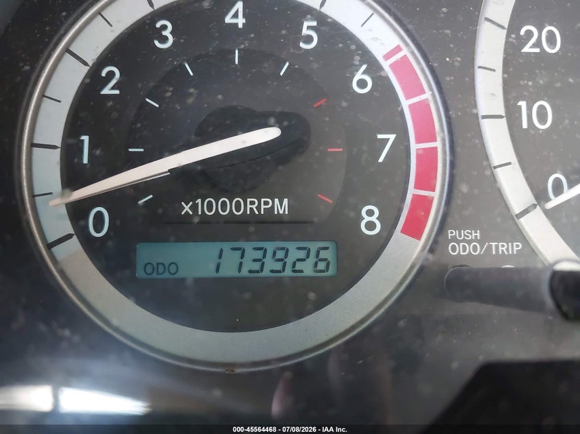 2004 Toyota Sienna VIN 5TDZA23C54S105478 IAAI salvage auction — NORMAL WEAR, Original (Maine), sold $325 on 2026-07-20 (photo 7)