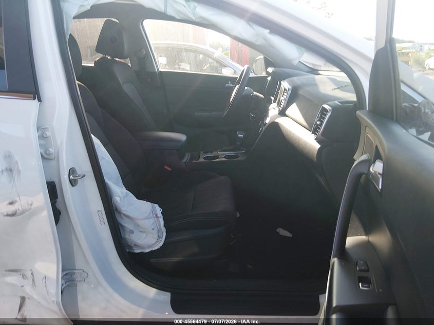 2021 Kia Sportage VIN KNDPM3AC8M7876728 IAAI salvage auction — SIDE, Certificate Of Destruction (Florida), sold $3,700 on 2026-08-02 (photo 5)