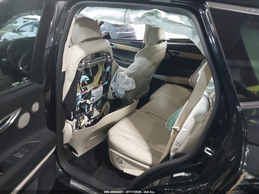 2024 Genesis Gv80 VIN KMUHCESCXRU174613 IAAI salvage auction — LEFT & RIGHT, Salvage Title, sold $7,400 on 2026-09-17 (photo 8)