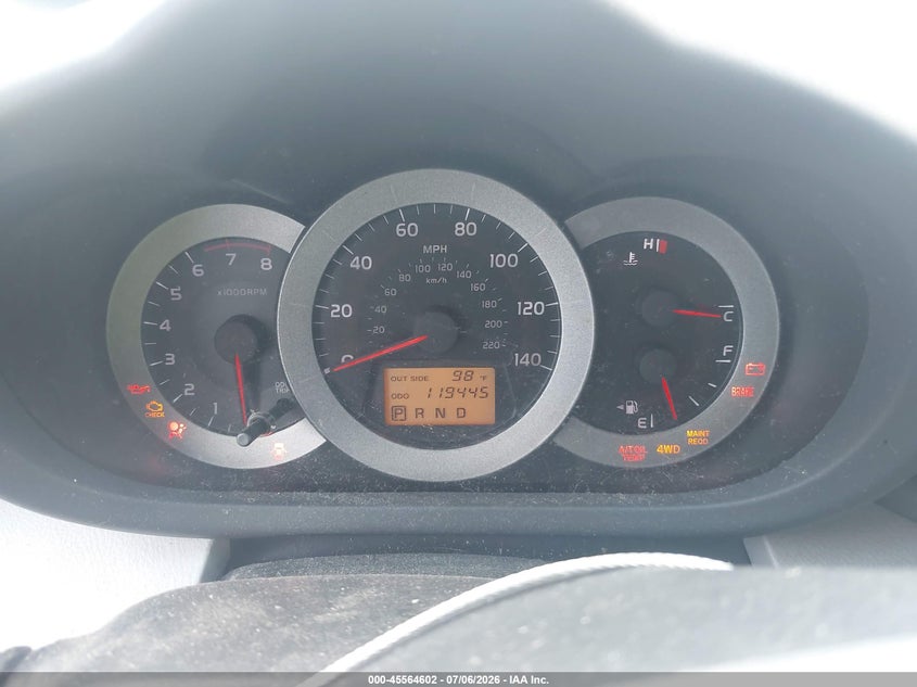 2006 Toyota Rav4 VIN JTMBD31V465025567 IAAI salvage auction — NORMAL WEAR, Clear (Virginia), sold $300 on 2026-07-28 (photo 7)