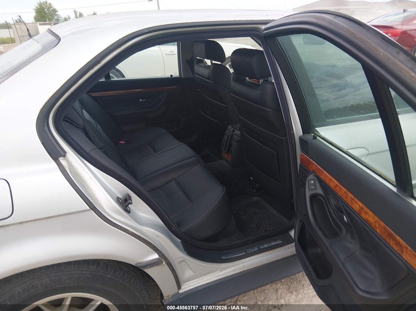 1999 BMW 7 series VIN WBAGG8339XDN73624 IAAI salvage auction — NORMAL WEAR, Clear-Endorsement (Wisconsin), sold $1,050 on 2026-07-30 (photo 8)