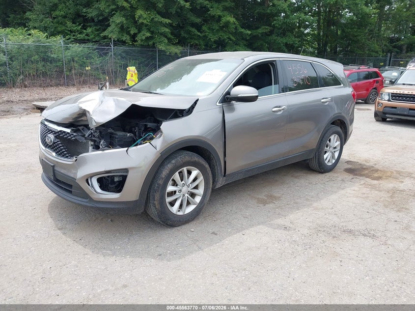 2018 Kia Sorento VIN 5XYPG4A30JG407953 IAAI salvage auction — NORMAL WEAR, Salvage Title, sold $1,500 on 2026-07-30 (photo 2)