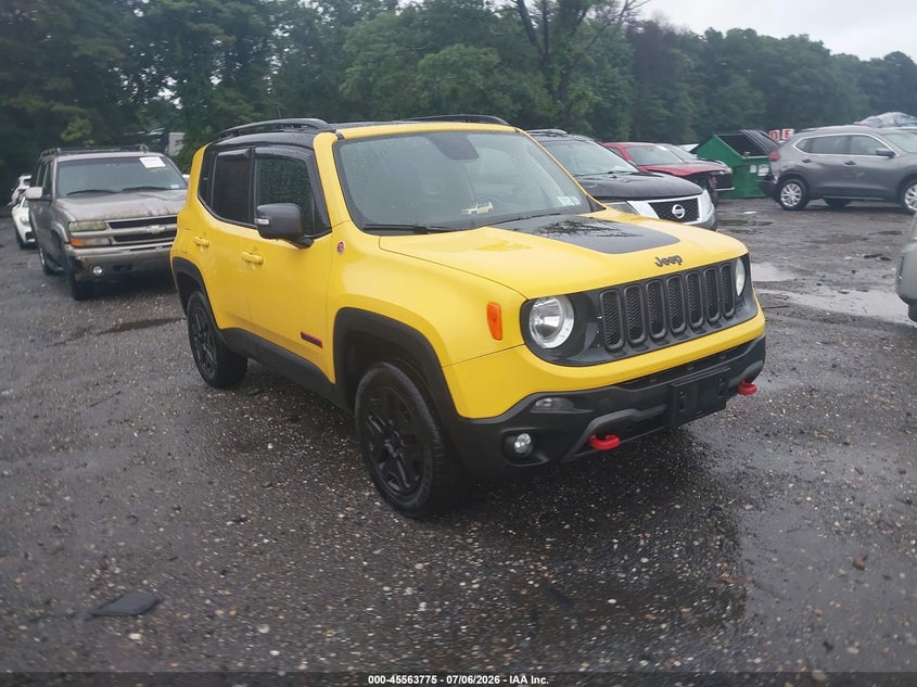 2018 Jeep Renegade VIN ZACCJBCBXJPH42159 IAAI salvage auction — NORMAL WEAR, Clear (New York), sold $4,675 on 2026-07-14 (photo 1)