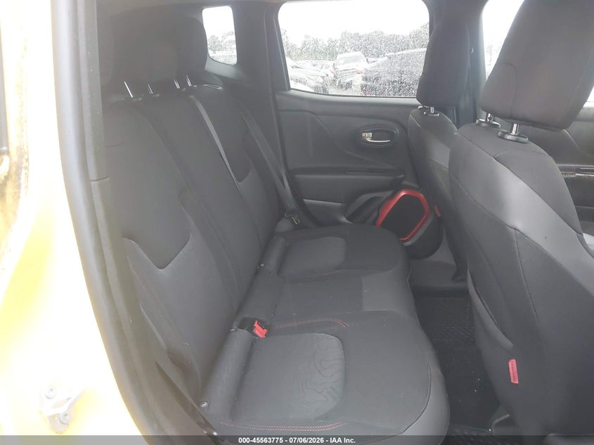 2018 Jeep Renegade VIN ZACCJBCBXJPH42159 IAAI salvage auction — NORMAL WEAR, Clear (New York), sold $4,675 on 2026-07-14 (photo 8)