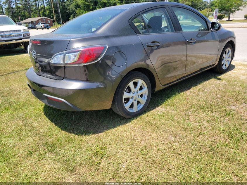 2010 Mazda 3 VIN JM1BL1SF0A1233170 IAAI salvage auction — NORMAL WEAR, Salvage Rebuilt (North Carolina), sold $225 on 2026-07-28 (photo 4)