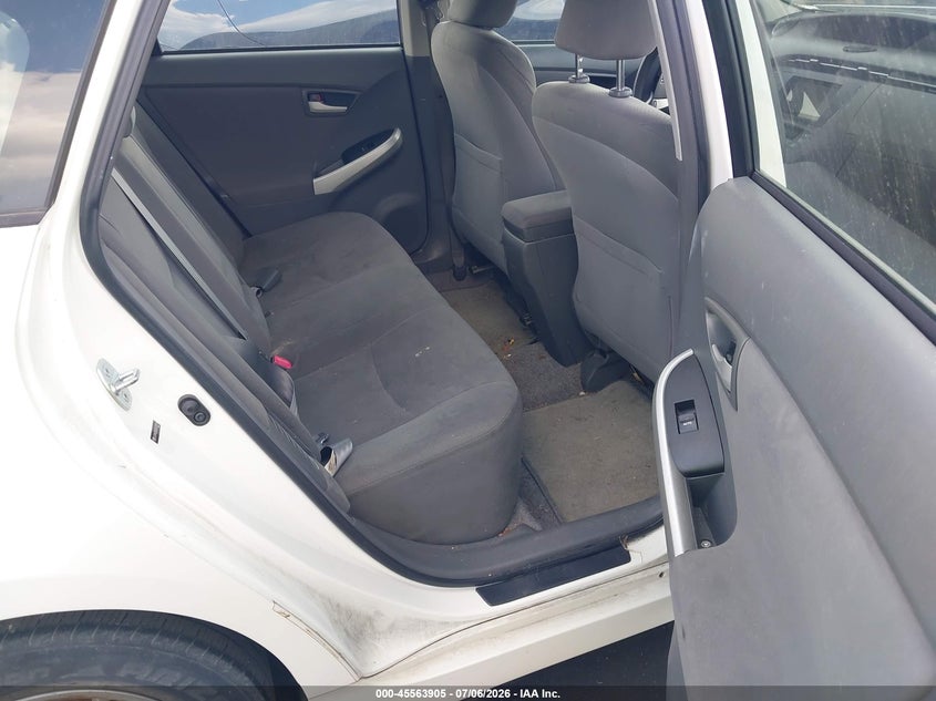 2011 Toyota Prius VIN JTDKN3DUXB5330291 IAAI salvage auction — NORMAL WEAR, Clear (North Carolina), sold $1,300 on 2026-07-15 (photo 8)
