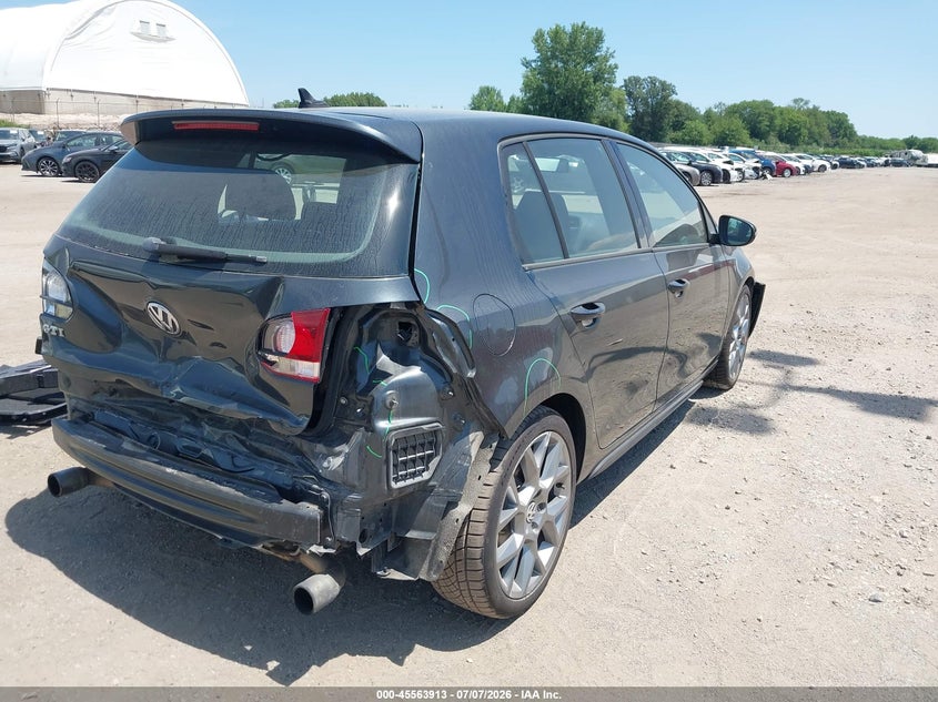 2014 Volkswagen Gti VIN WVWGD7AJ1EW000130 IAAI salvage auction — REAR END, Salvage (Iowa), sold $25 on 2026-07-29 (photo 4)