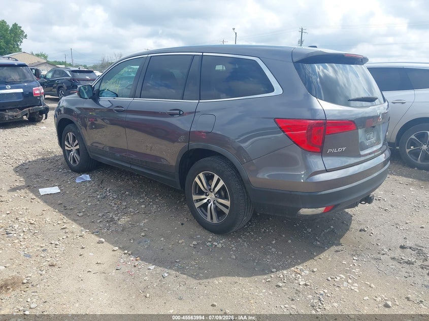 2017 Honda Pilot VIN 5FNYF6H8XHB007095 IAAI salvage auction — FRONT END, Clear (Wisconsin), sold $7,800 on 2026-07-31 (photo 3)