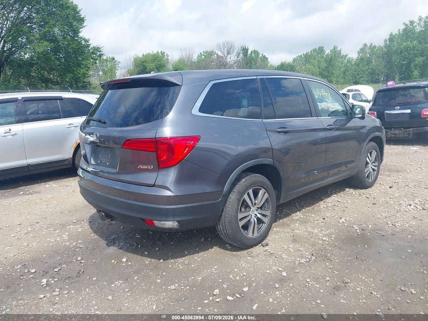2017 Honda Pilot VIN 5FNYF6H8XHB007095 IAAI salvage auction — FRONT END, Clear (Wisconsin), sold $7,800 on 2026-07-31 (photo 4)