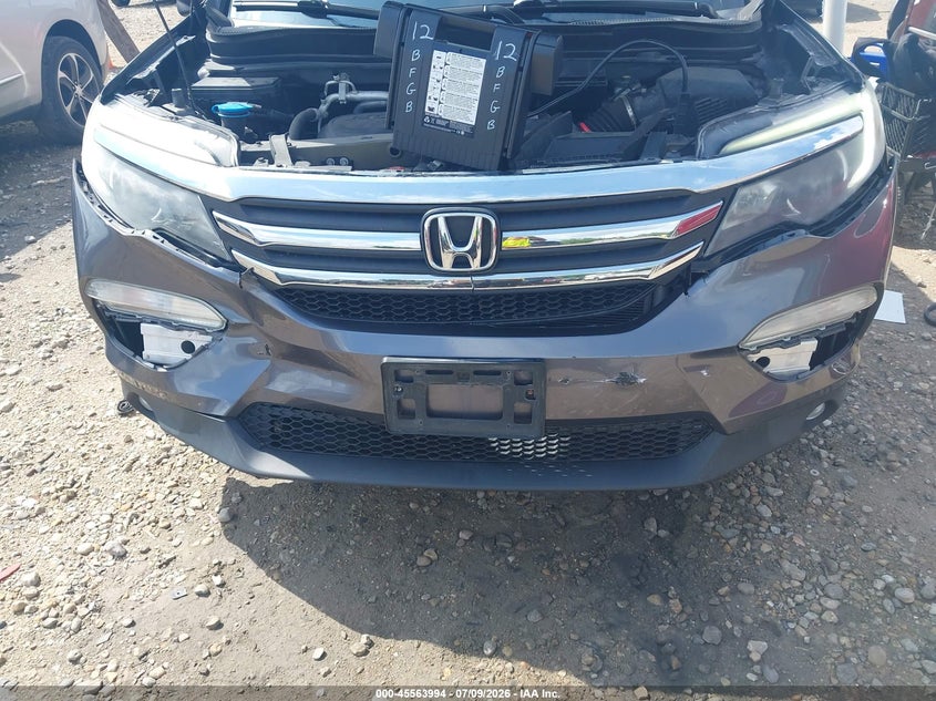 2017 Honda Pilot VIN 5FNYF6H8XHB007095 IAAI salvage auction — FRONT END, Clear (Wisconsin), sold $7,800 on 2026-07-31 (photo 6)
