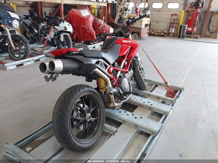 2012 Ducati Hypermotard VIN ZDM1YAAN6CB025396 IAAI salvage auction — SIDE, Clear (Michigan), sold $1,750 on 2026-07-28 (photo 4)