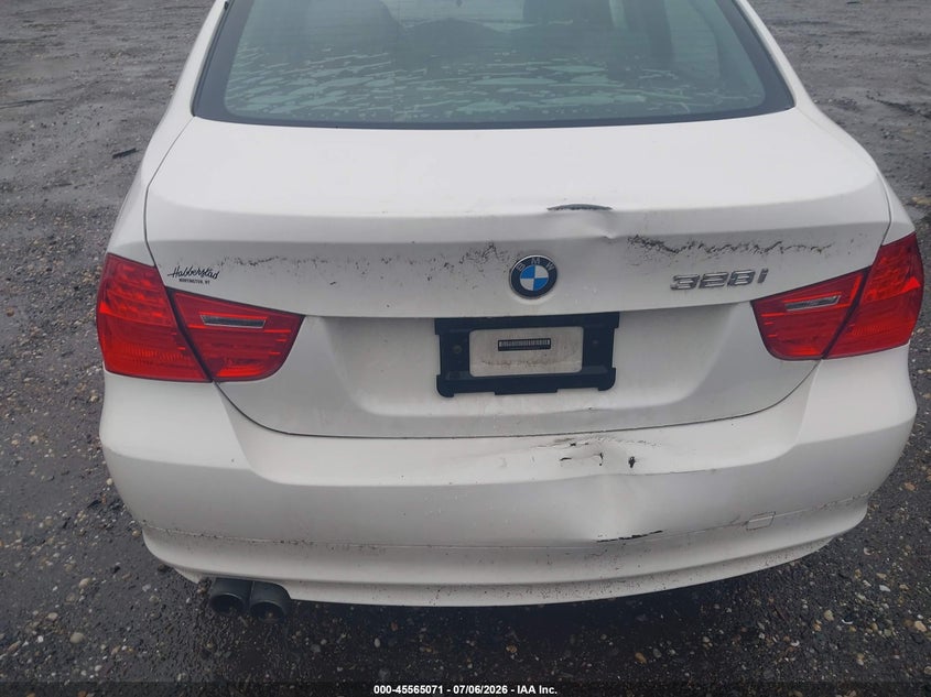 2010 BMW 3 series VIN WBAPK5C55AA648648 IAAI salvage auction — NORMAL WEAR, Clear (New York), sold $475 on 2026-07-16 (photo 6)