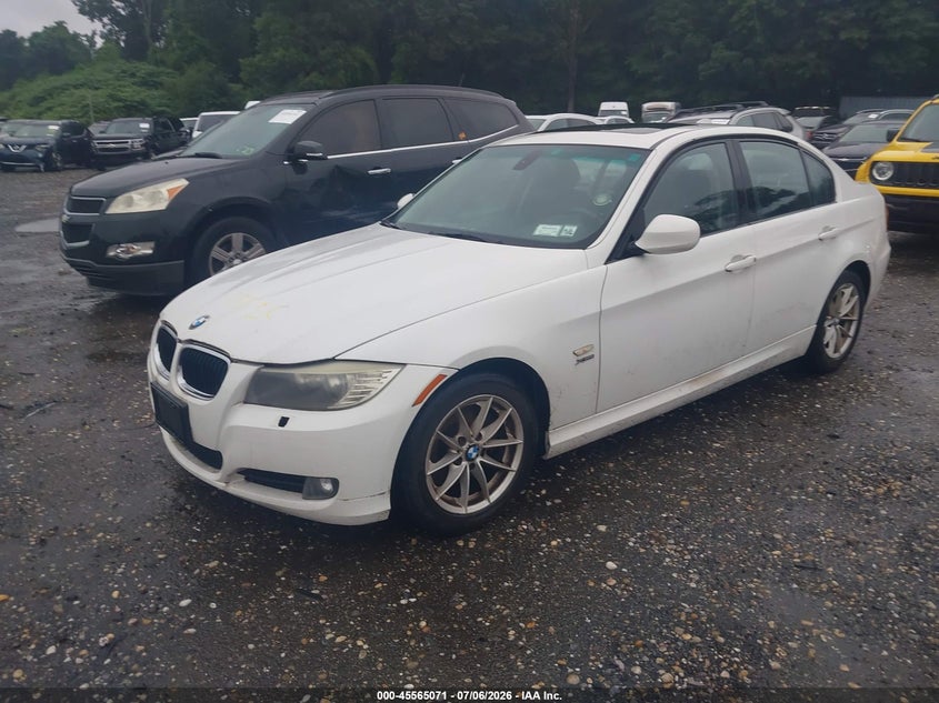 2010 BMW 3 series VIN WBAPK5C55AA648648 IAAI salvage auction — NORMAL WEAR, Clear (New York), sold $475 on 2026-07-16 (photo 2)