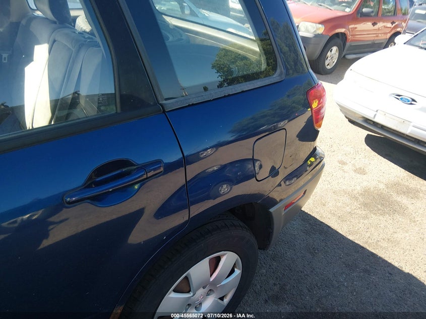 2003 Mitsubishi Outlander VIN JA4LZ31GX3U083668 IAAI salvage auction — NORMAL WEAR, Clear (Colorado), sold $175 on 2026-07-28 (photo 6)