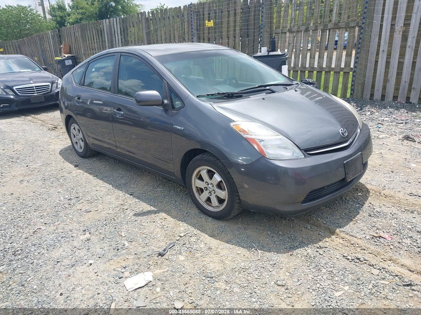 2007 Toyota Prius VIN JTDKB20U273281308 IAAI salvage auction — NORMAL WEAR, Clear (Virginia), sold $525 on 2026-07-13 (photo 1)