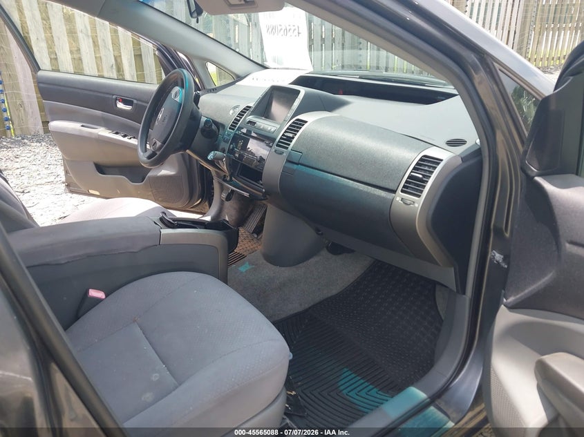2007 Toyota Prius VIN JTDKB20U273281308 IAAI salvage auction — NORMAL WEAR, Clear (Virginia), sold $525 on 2026-07-13 (photo 5)