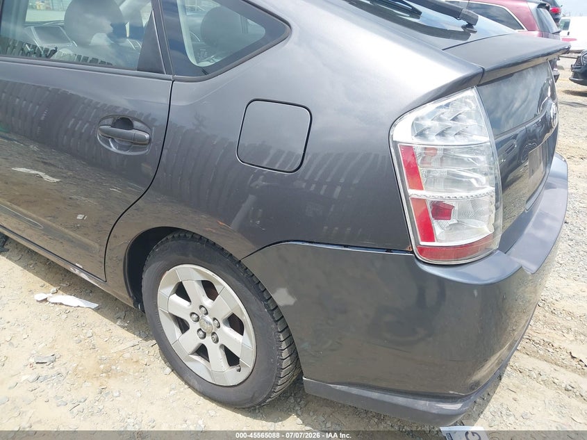 2007 Toyota Prius VIN JTDKB20U273281308 IAAI salvage auction — NORMAL WEAR, Clear (Virginia), sold $525 on 2026-07-13 (photo 6)