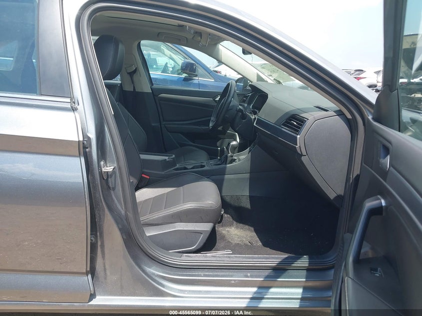 2024 Volkswagen Jetta VIN 3VW7M7BU9RM072995 IAAI salvage auction — LEFT SIDE, Enterprise Vehicles Clear Only (Louisiana), sold $6,050 on 2026-07-09 (photo 5)