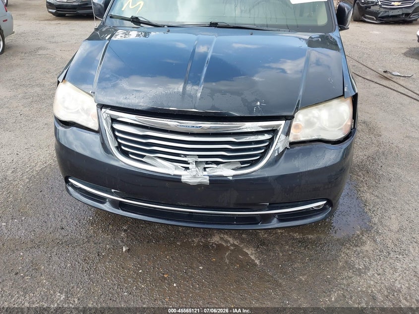 2014 Chrysler Town & country VIN 2C4RC1BG5ER218267 IAAI salvage auction — FRONT END, Salvage Title, sold $550 on 2026-07-26 (photo 6)