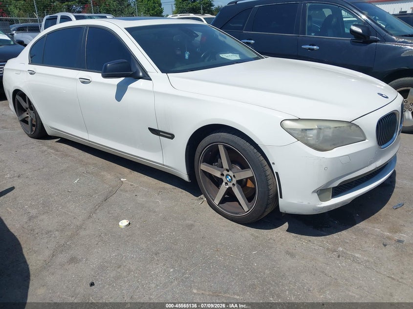 2012 BMW 7er VIN WBAKB8C50CDX20417 IAAI salvage auction — NORMAL WEAR, Clear-Dealer Only (Montana), sold $300 on 2026-07-29 (photo 1)
