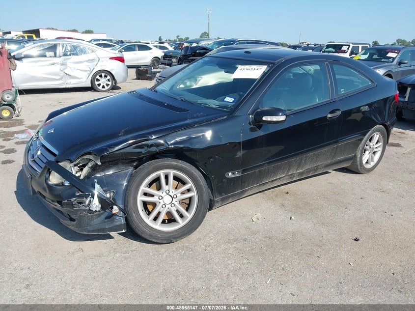 2003 Mercedes-benz C class VIN WDBRN64J73A503620 IAAI salvage auction — LEFT FRONT, Salvage (Texas), sold $350 on 2026-08-04 (photo 2)
