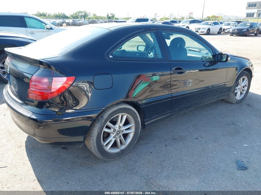 2003 Mercedes-benz C class VIN WDBRN64J73A503620 IAAI salvage auction — LEFT FRONT, Salvage (Texas), sold $350 on 2026-08-04 (photo 4)
