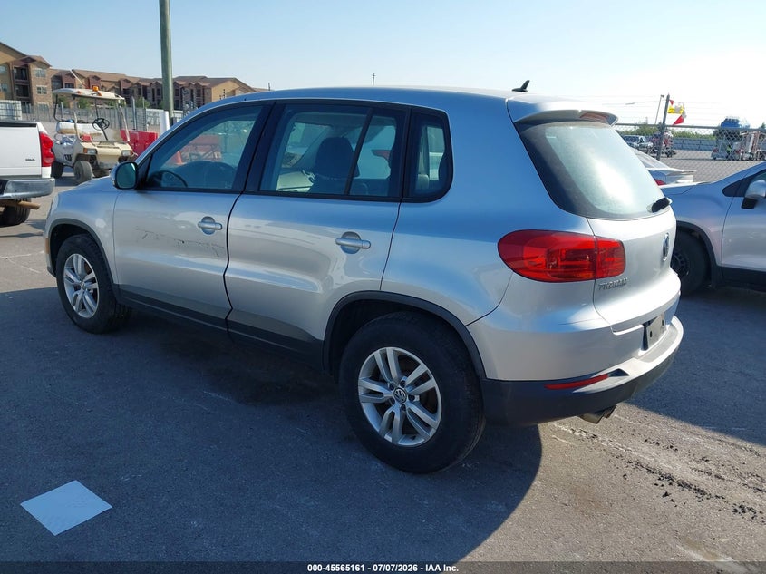 2012 Volkswagen Tiguan VIN WVGAV7AX4CW525781 IAAI salvage auction — NORMAL WEAR, Original (Texas), sold $475 on 2026-07-08 (photo 3)