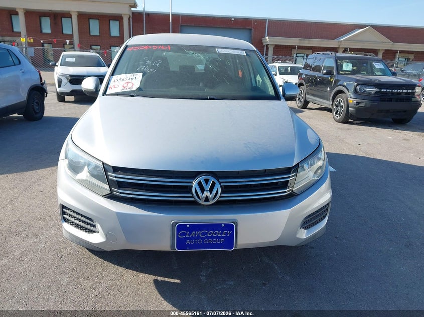 2012 Volkswagen Tiguan VIN WVGAV7AX4CW525781 IAAI salvage auction — NORMAL WEAR, Original (Texas), sold $475 on 2026-07-08 (photo 6)