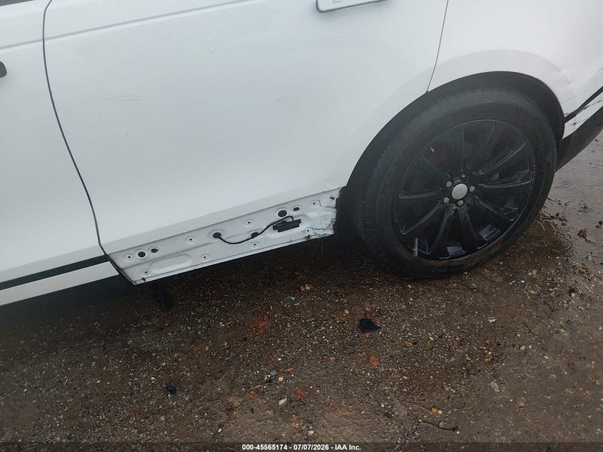 2018 Land rover Range rover velar VIN SALYL2RV8JA720025 IAAI salvage auction — REAR END, Salvage (Louisiana), sold $8,500 on 2026-09-01 (photo 6)