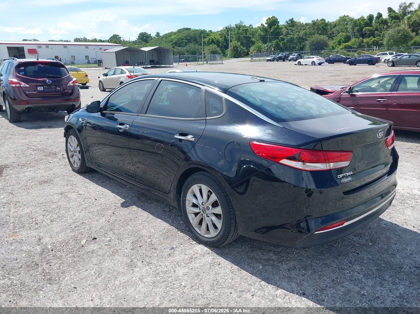 2018 Kia Optima VIN 5XXGT4L37JG252377 IAAI salvage auction — FRONT END, Salvage Title, sold $1,100 on 2026-07-23 (photo 3)