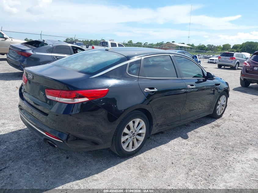2018 Kia Optima VIN 5XXGT4L37JG252377 IAAI salvage auction — FRONT END, Salvage Title, sold $1,100 on 2026-07-23 (photo 4)
