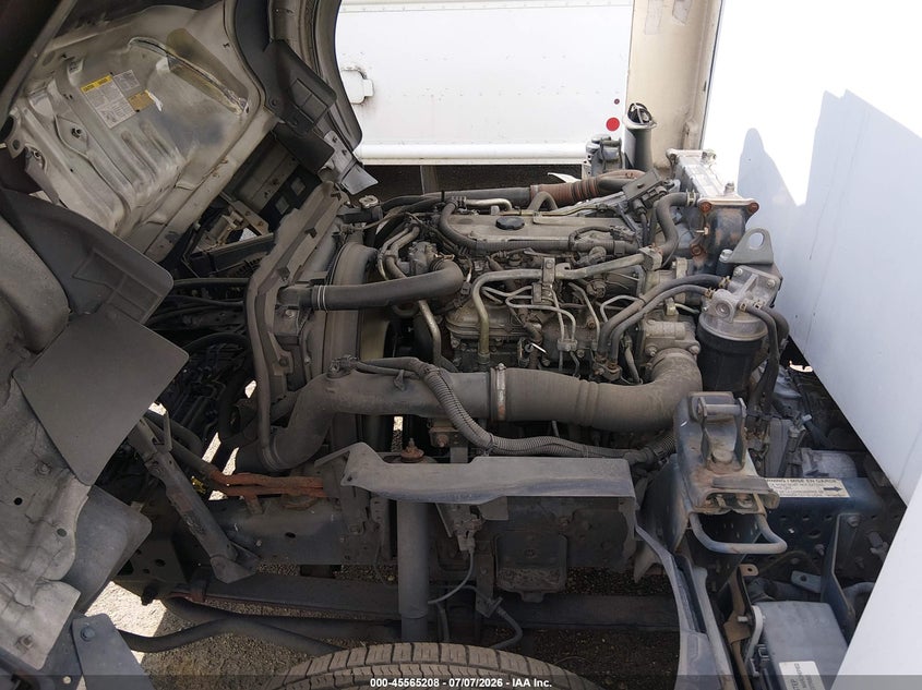 2008 Isuzu Dsl reg VIN JALC4W16087000654 IAAI salvage auction — LEFT SIDE, Clear (Maryland), sold $1,325 on 2026-07-09 (photo 9)