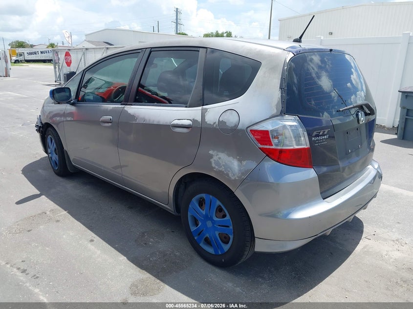 2009 Honda Fit VIN JHMGE88269S022394 IAAI salvage auction — NORMAL WEAR, Clear (Florida), sold $475 on 2026-07-29 (photo 3)