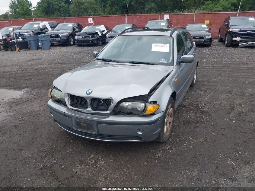2004 BMW 3 series VIN WBAEN33434PC13108 IAAI salvage auction — FRONT END, Salvage (Idaho), sold $225 on 2026-07-22 (photo 6)