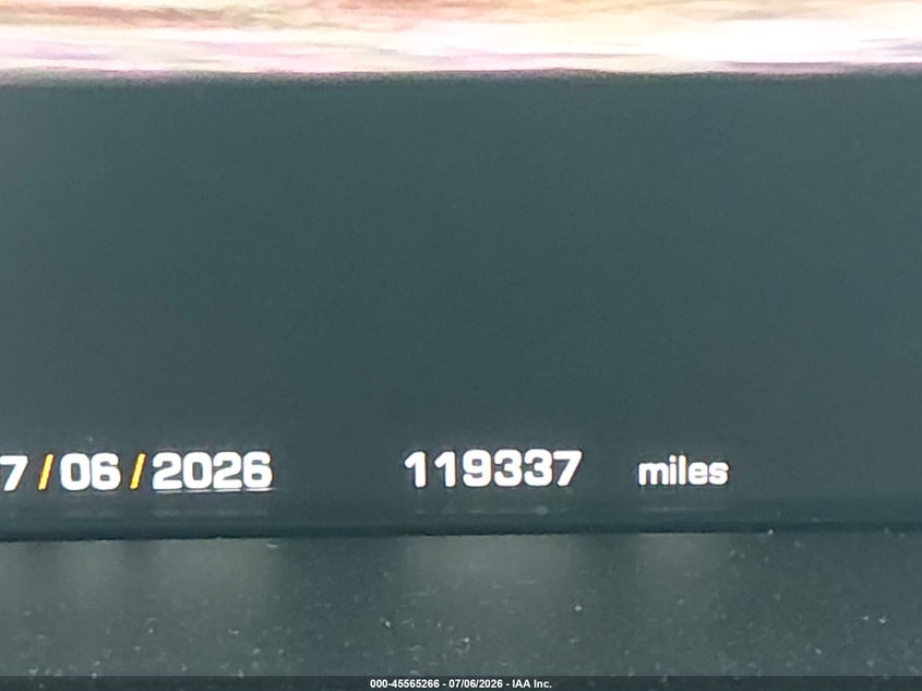 2012 Land rover RANGE ROVER VIN SALMF1D48CA363575 IAAI salvage auction — NORMAL WEAR, Salvage Title, sold $2,025 on 2026-07-23 (photo 7)