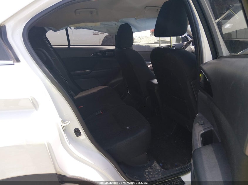 2019 Mitsubishi ECLIPSE VIN JA4AS3AA0KZ049604 IAAI salvage auction — NORMAL WEAR, Clear (Tennessee), sold $2,300 on 2026-07-30 (photo 8)