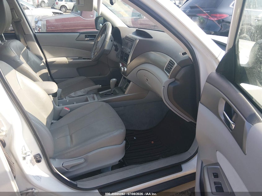 2010 Subaru Forester VIN JF2SH6DC4AH786334 IAAI salvage auction — NORMAL WEAR, Clear (Washington), sold $25 on 2026-07-16 (photo 5)